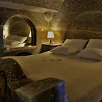 Otel Grand Cave 3*