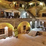 Otel Grand Cave