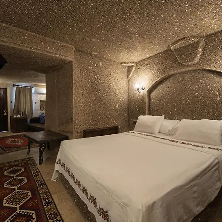 Hotel Grand Cave 3*