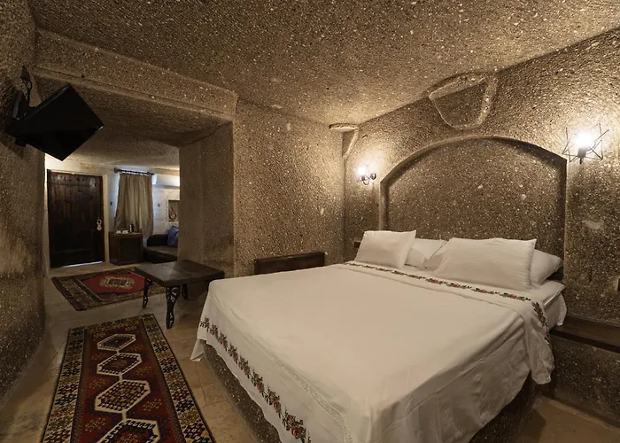 Otel Grand Cave 3*
