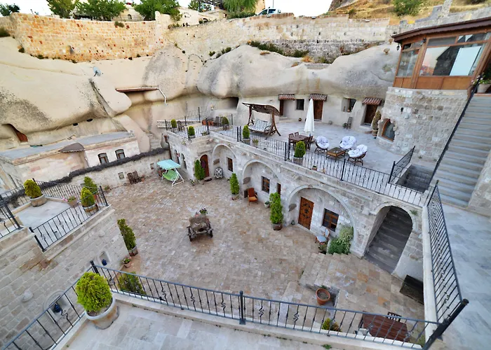 Grand Cave Otel